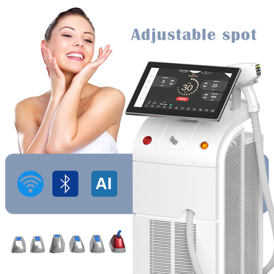 2000 Watt Diodenlaser-Haarentfernung Gerät 4 Wellenlängen 808nm 755nm 940nm 1064nm
