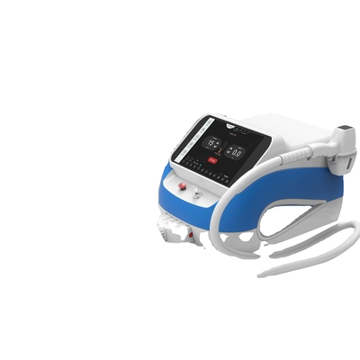 600W -1600W Diodenlaser-Haarentferner 755nm 808nm 1064nm OEM ODM