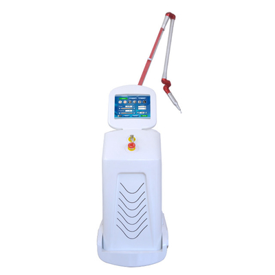 2000W Picosecond Laser Ausrüstung, Pico Laser Gerät für die Entfernung von Tätowierungen
