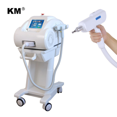 1064nm 532nm 1320nm Nd Yag Laser Ausrüstung Tragbar für Hautbleiche